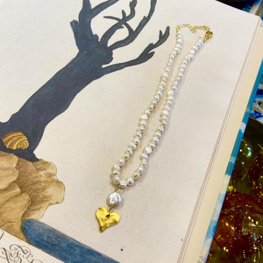 Necklace - Pearl and Dainty Heart - Gold Vermeil