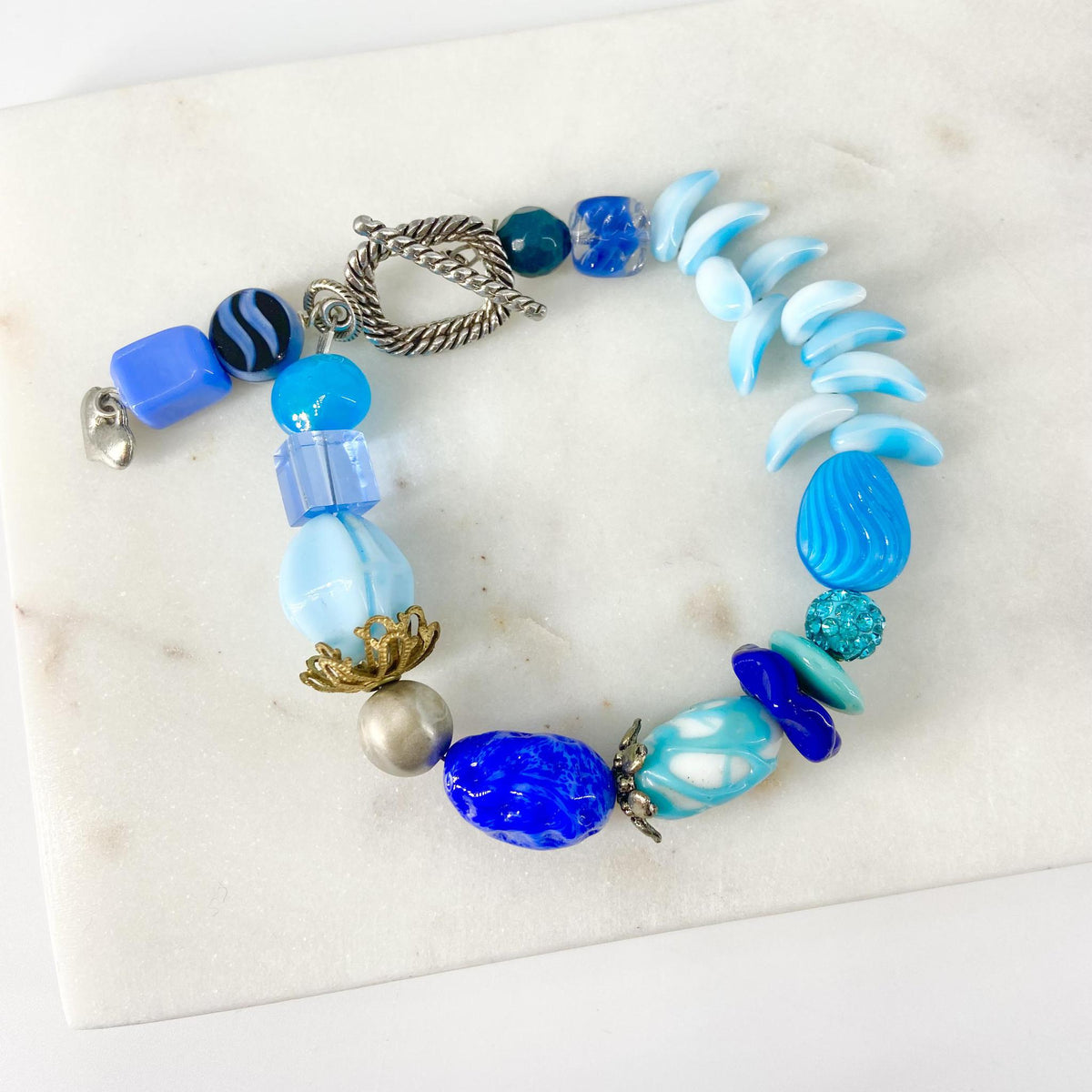Bracelet - Vintage Bead Original - Vintage Blues