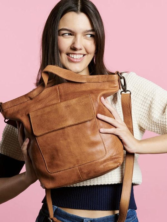 Handbag - Crossbody/Shoulder/Handled - Cognac