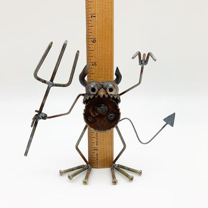 Sculpture - Dirt Devil - Mini