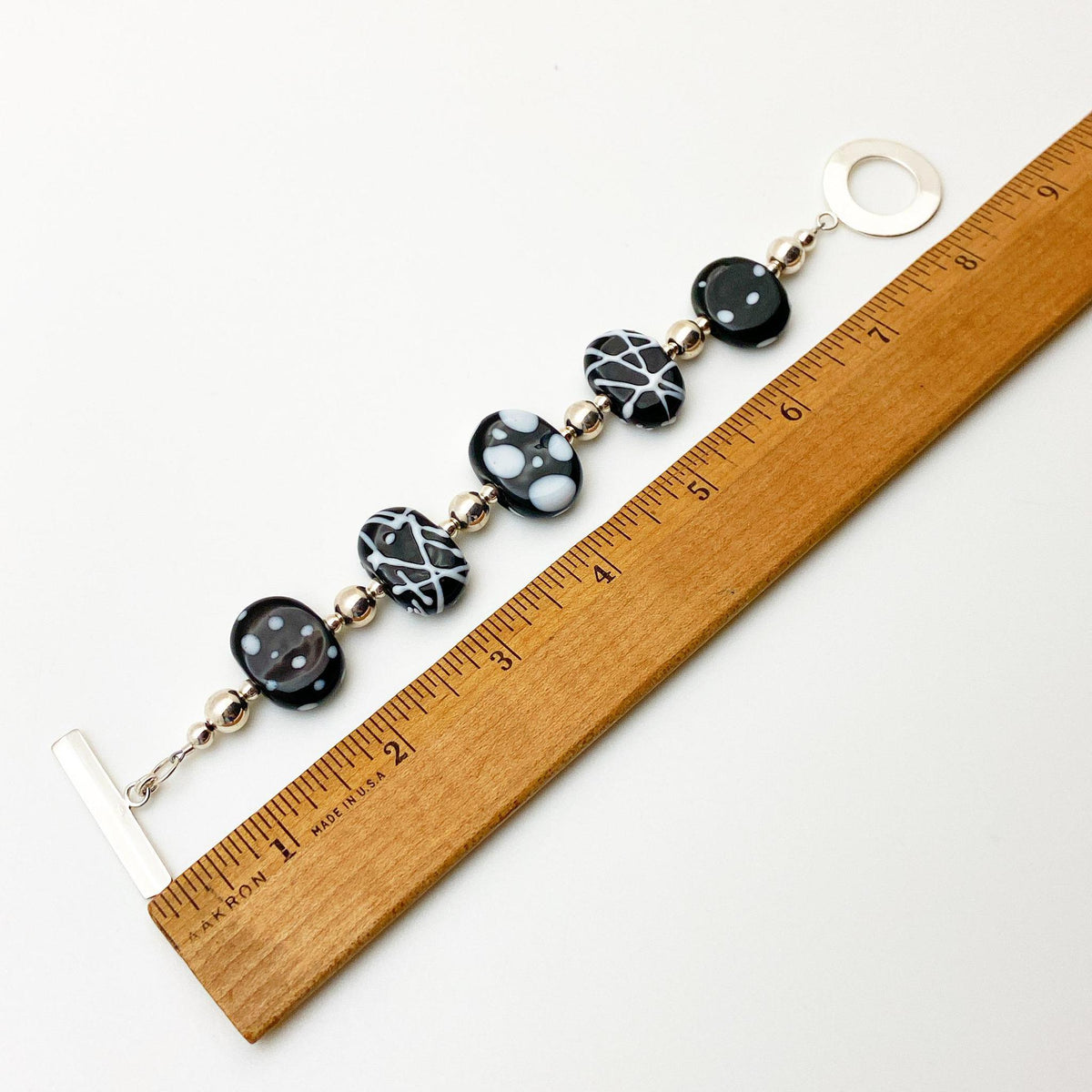 Bracelet - Black and White Flat Glass Beads - Handmade Originals