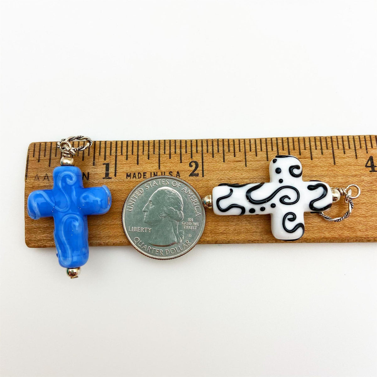 Pendant - Glass w/ Swirl Cross - Large